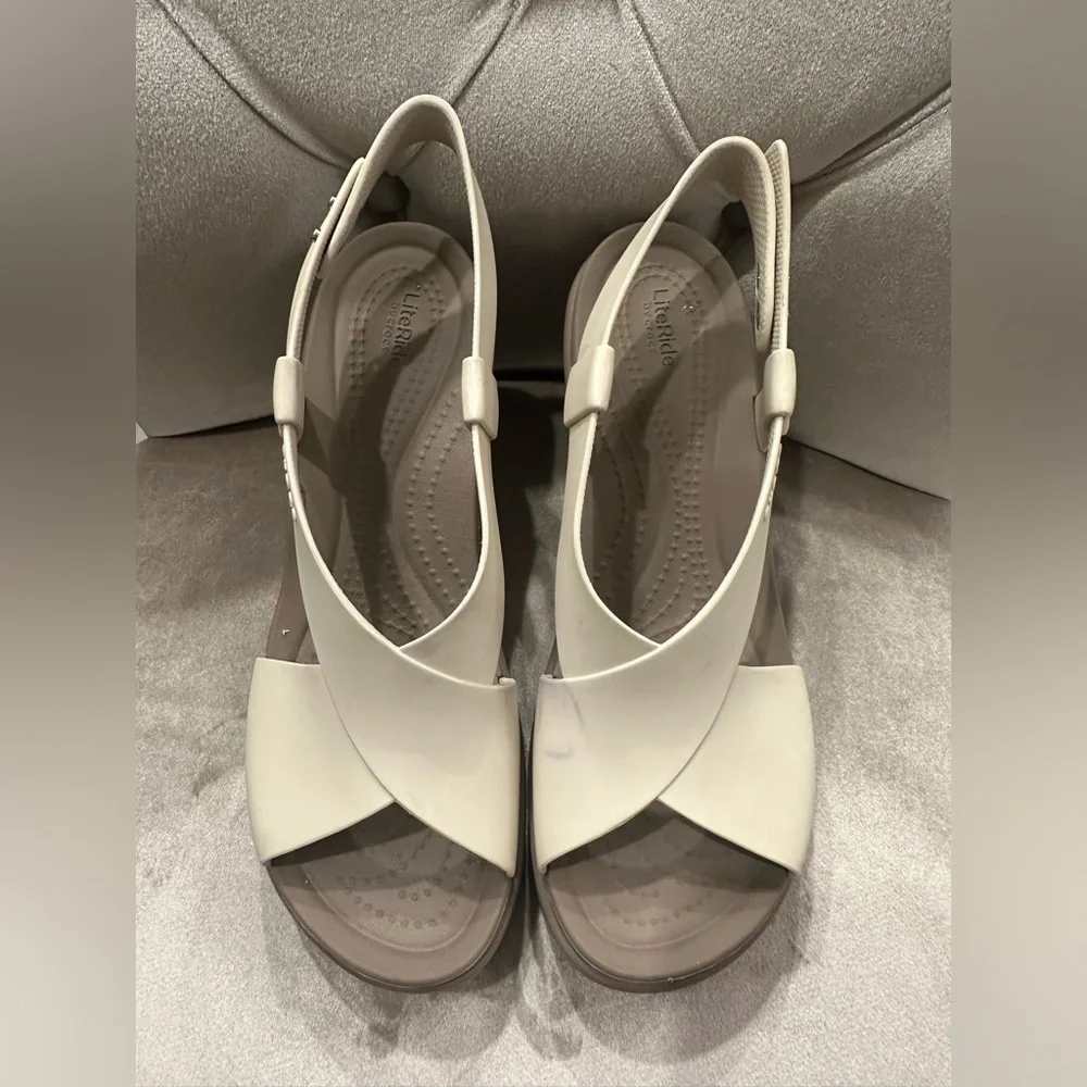 Crocs Brooklyn High Wedge Sandals Womens 8 Almond LiteRide Slingback Heel 206222 - Picture 2 of 5